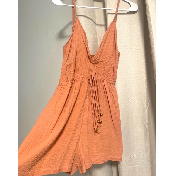 Romper - Picture 1 of 5